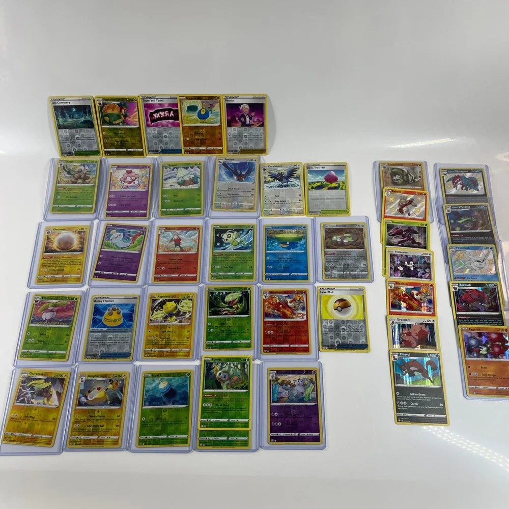 Pokemon Card Lot 41 Mix Reverse Holo Holo Chilling Reign Evolving Skies